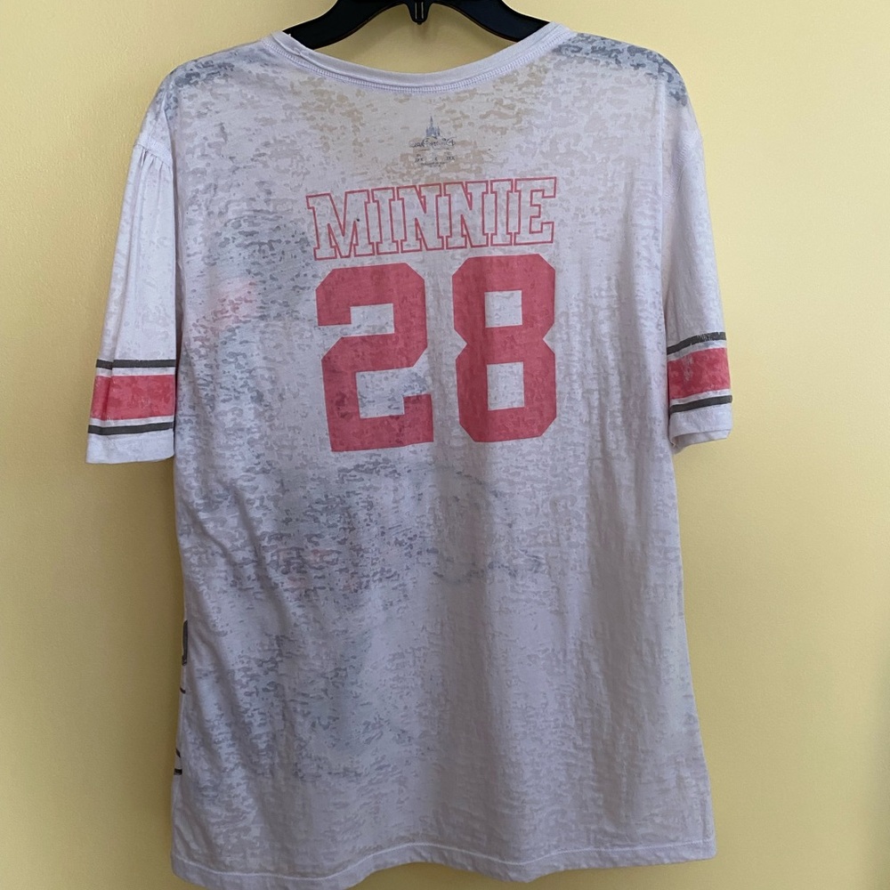NWOT Disney Minnie Mouse Lightweight T Shirt - White and Red w/Minnie Design - Picture 5 of 5